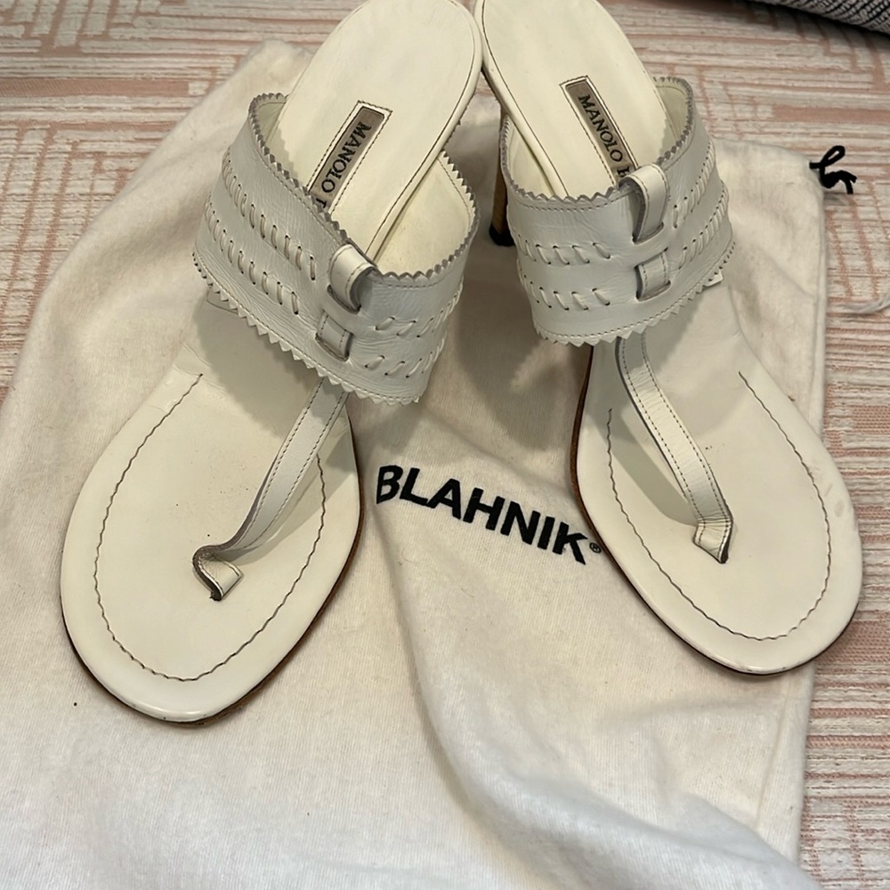 Manolo Blahnik sandals 39